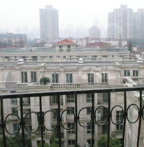 长宁区新华路 汤臣怡园 4室2厅4卫 395平米