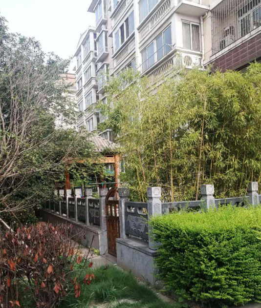 中原区帝湖 帝湖花园莱茵东郡 139平米