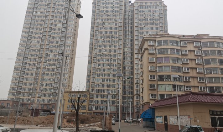 孝义市 八家庄小区 3室2厅1卫 120平米