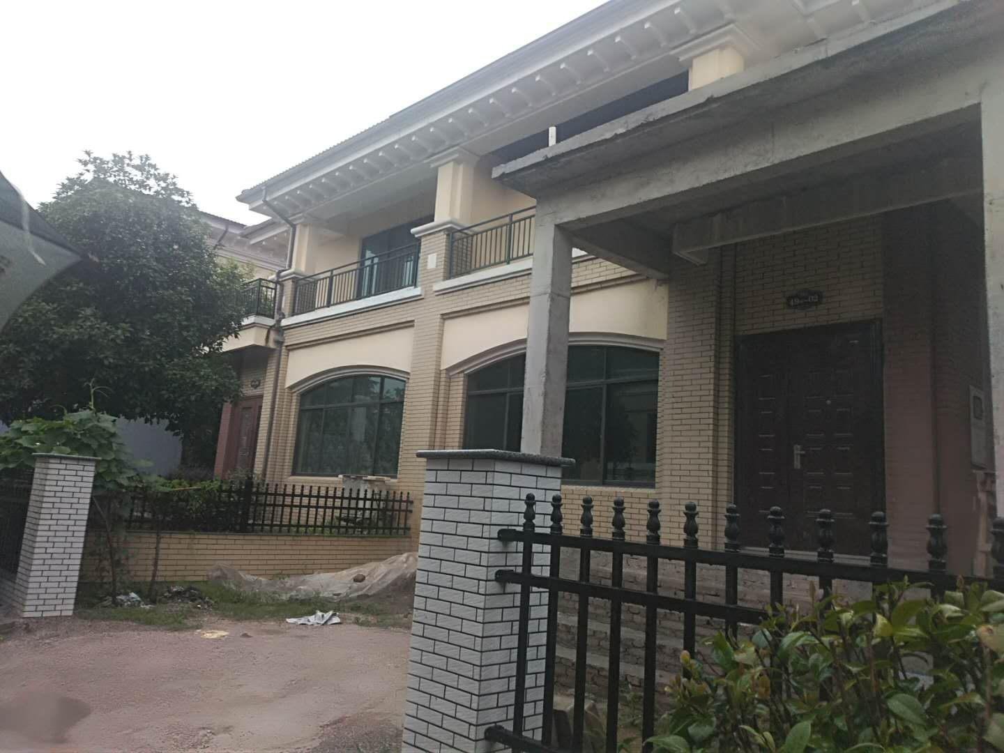 香樟苑卓总49栋_2毛胚别墅出售_张家界市慈利县香樟苑