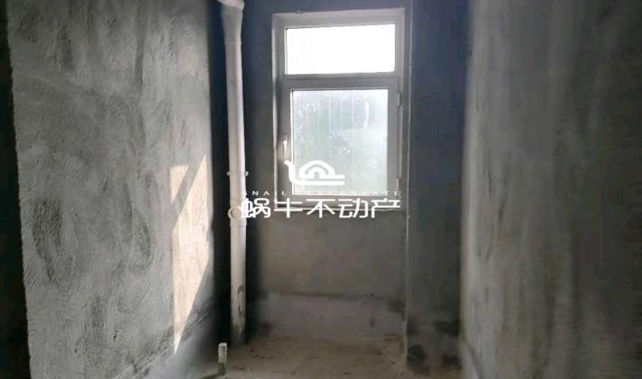 单县 鸿儒雅苑 3室2厅2卫 131平米