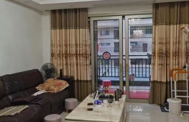 惠东国际新城3500/月165㎡4室2厅3卫2阳台精装，