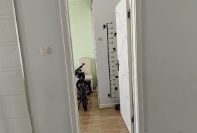 89㎡2室1厅1卫1阳台精装紧邻地铁,多条公交经过