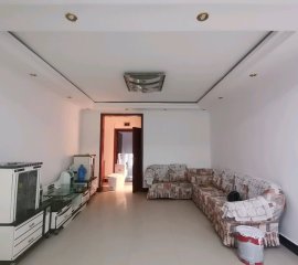 高兴楼，2室2厅.家具家电 拎包入住 中间楼层