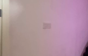 芙蓉花园3室高档家私电，设施完善