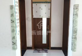 2室2厅1卫1阳台,家具家电齐全